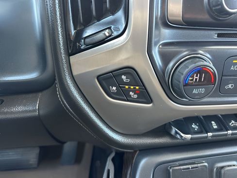 Used 2019 GMC Sierra 3500 Denali image 23