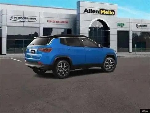 New 2026 Jeep Compass Limited image 7