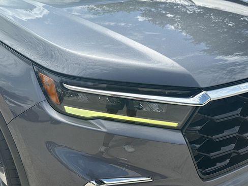 Certified 2023 Honda Pilot Touring image 35