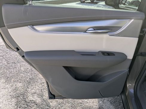 Used 2023 Cadillac XT5 Premium Luxury image 28