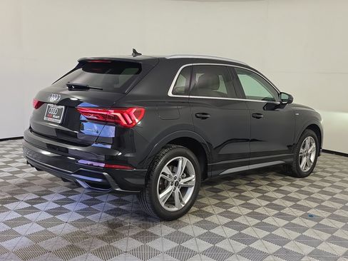 Certified 2022 Audi Q3 2.0T Premium Plus w/ Premium Plus Package AWD/4WD image 7