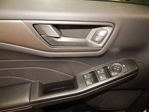 New 2025 Ford Escape Active w/ Cold Weather Package image 16