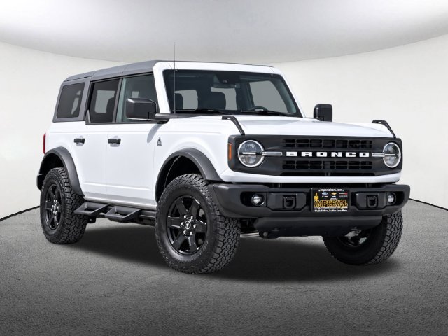 Used 2024 Ford Bronco Black Diamond AWD/4WD image 2