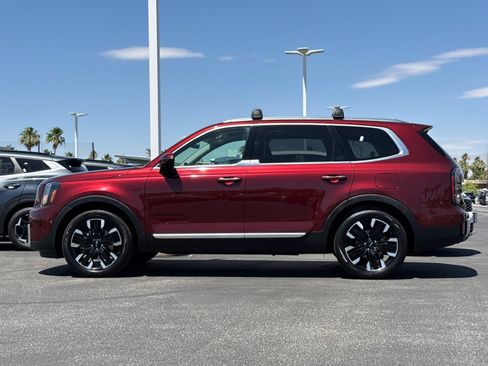 Certified 2024 Kia Telluride SX w/ Towing Package FWD image 6