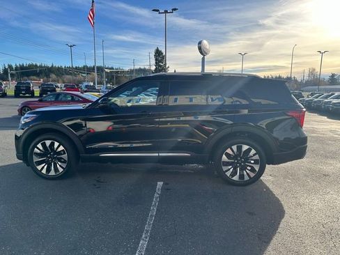 New 2026 Ford Explorer Platinum w/ LUX Leather Package image 6