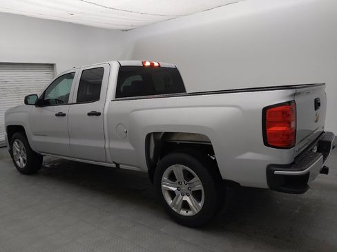 Used 2019 Chevrolet Silverado 1500 Custom w/ Custom Convenience Package image 3