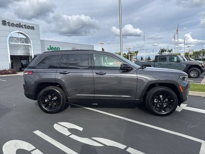 New 2026 Jeep Grand Cherokee Altitude