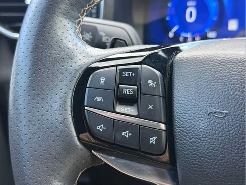 Used 2023 Ford Explorer ST w/ Equipment Group 401A AWD/4WD image 9