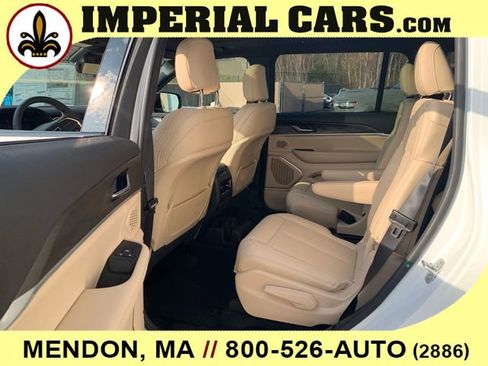 New 2026 Jeep Grand Cherokee L Limited w/ Limited Altitude Package AWD/4WD image 12
