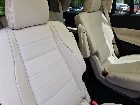 New 2026 Mercedes-Benz GLS 450 4MATIC image 12