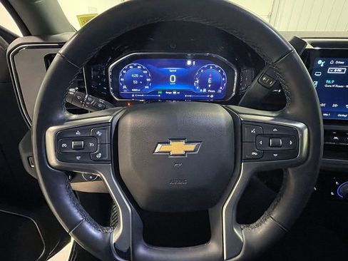 Used 2023 Chevrolet Silverado 1500 LT image 33