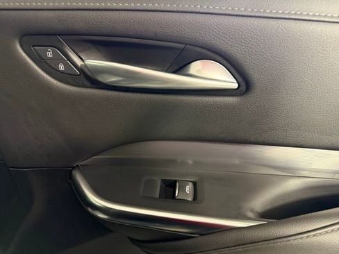 Certified 2025 Cadillac XT4 Premium Luxury image 34