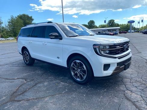 New 2025 Ford Expedition Max King Ranch AWD/4WD image 13