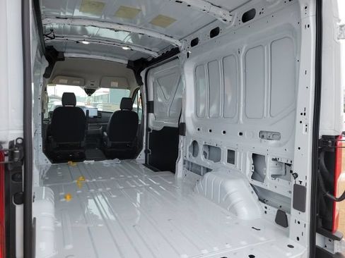 New 2026 Ford Transit 250 148 Medium Roof RWD image 15