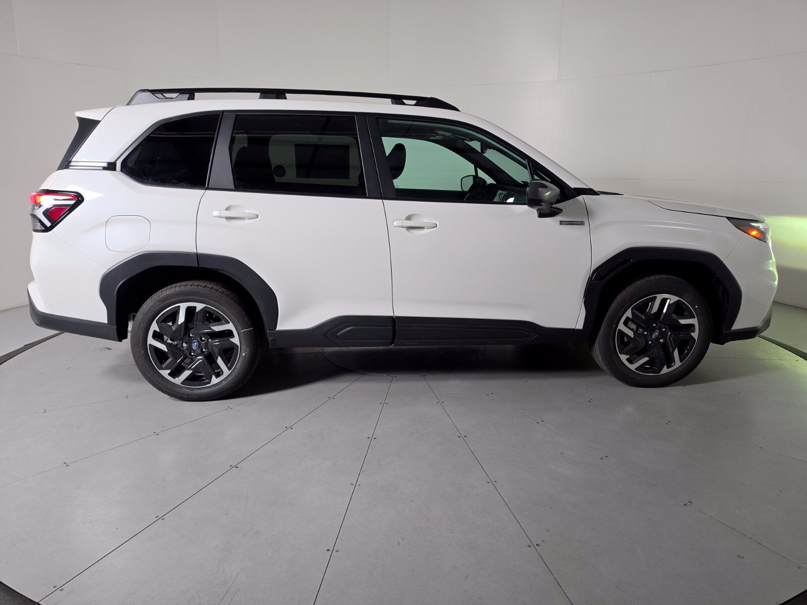 New 2026 Subaru Forester Premium AWD/4WD image 6