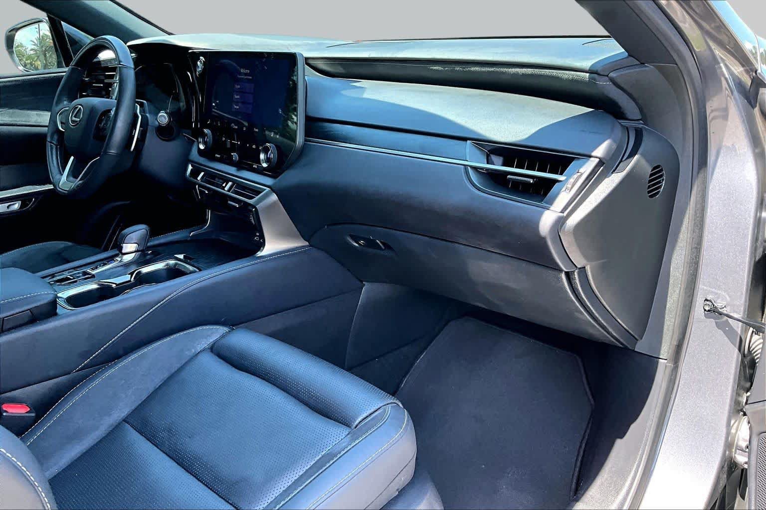 Used 2023 Lexus RX 350 FWD w/ Accessory Package (Z1) image 19