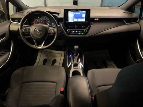 Used 2022 Toyota Corolla SE w/ SE Premium Package FWD image 9