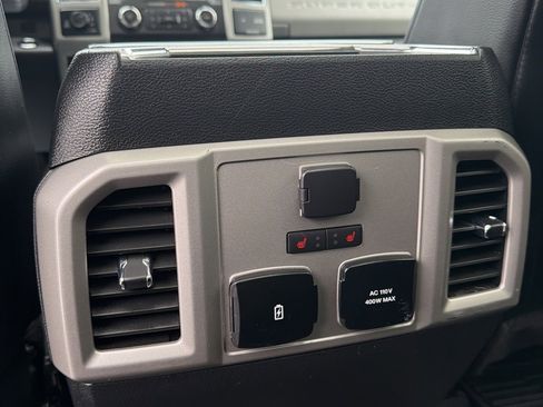 Certified 2019 Ford F350 Lariat w/ Lariat Ultimate Package image 13