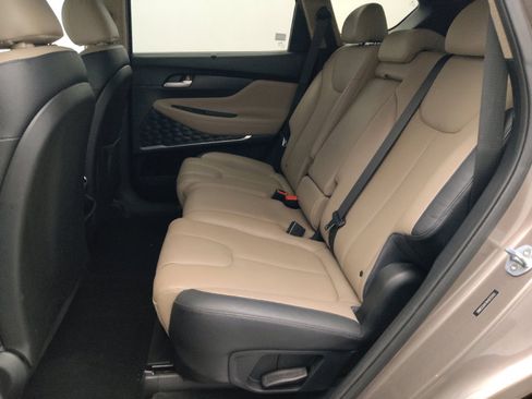 Used 2019 Hyundai Santa Fe FWD image 18