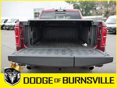 Used 2025 RAM 1500 Limited AWD/4WD image 12