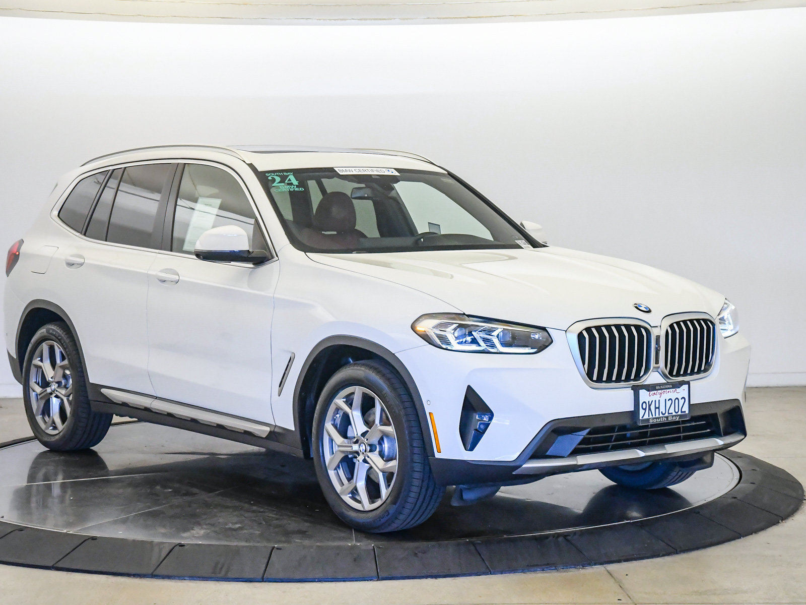 Certified 2024 BMW X3 sDrive30i w/ Premium Package RWD image 6