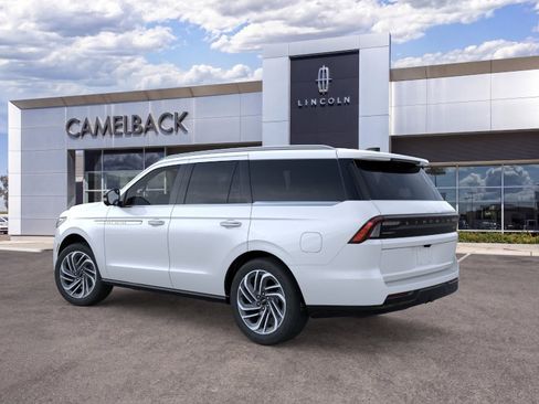 New 2026 Lincoln Navigator Reserve AWD/4WD image 29