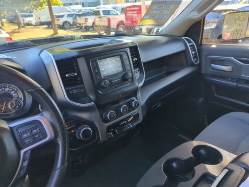 Used 2019 RAM 2500 Big Horn image 11
