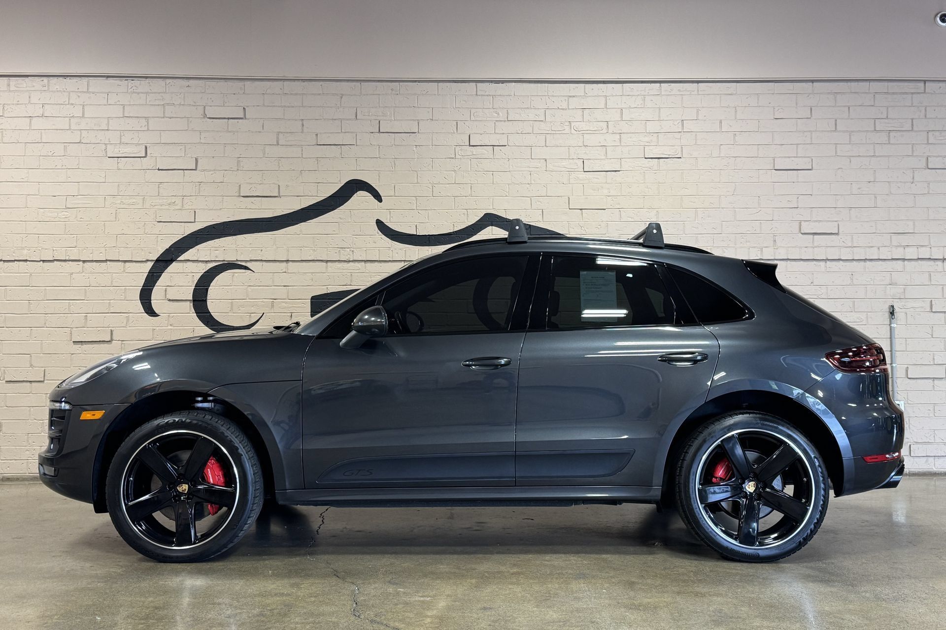 Used 2018 Porsche Macan GTS AWD/4WD image 9