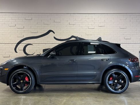 Used 2018 Porsche Macan GTS AWD/4WD image 9