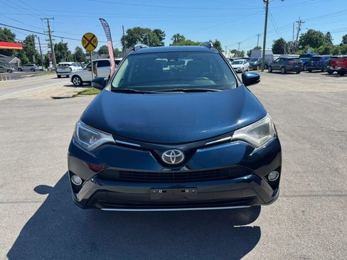 Used 2017 Toyota RAV4 XLE w/ Plus Special Value Package AWD/4WD image 21