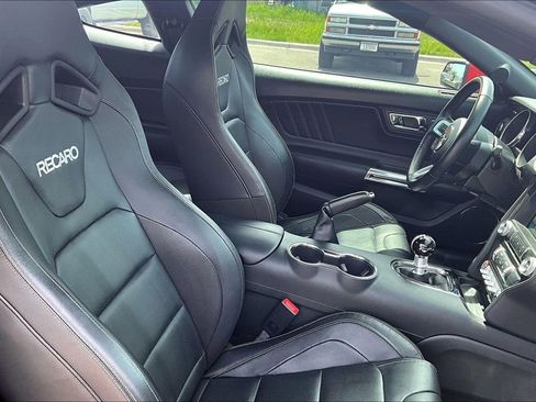 Used 2016 Ford Mustang GT Premium w/ GT Performance Package RWD image 7