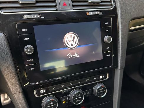 Used 2019 Volkswagen Golf R 4-Door image 31