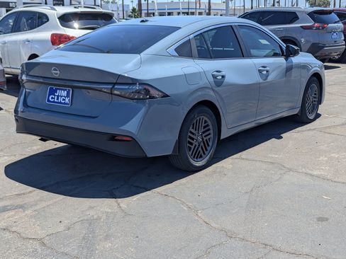 New 2026 Nissan Sentra SV w/ Floor Mat Package FWD image 2