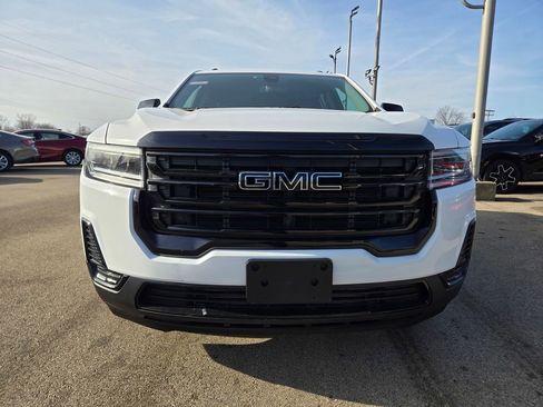 Used 2023 GMC Acadia SLE w/ Driver Convenience Package image 40