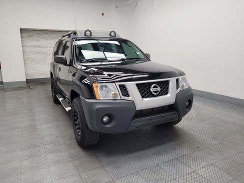 Used 2015 Nissan Xterra PRO-4X w/ Pro-4x Leather Package AWD/4WD image 13