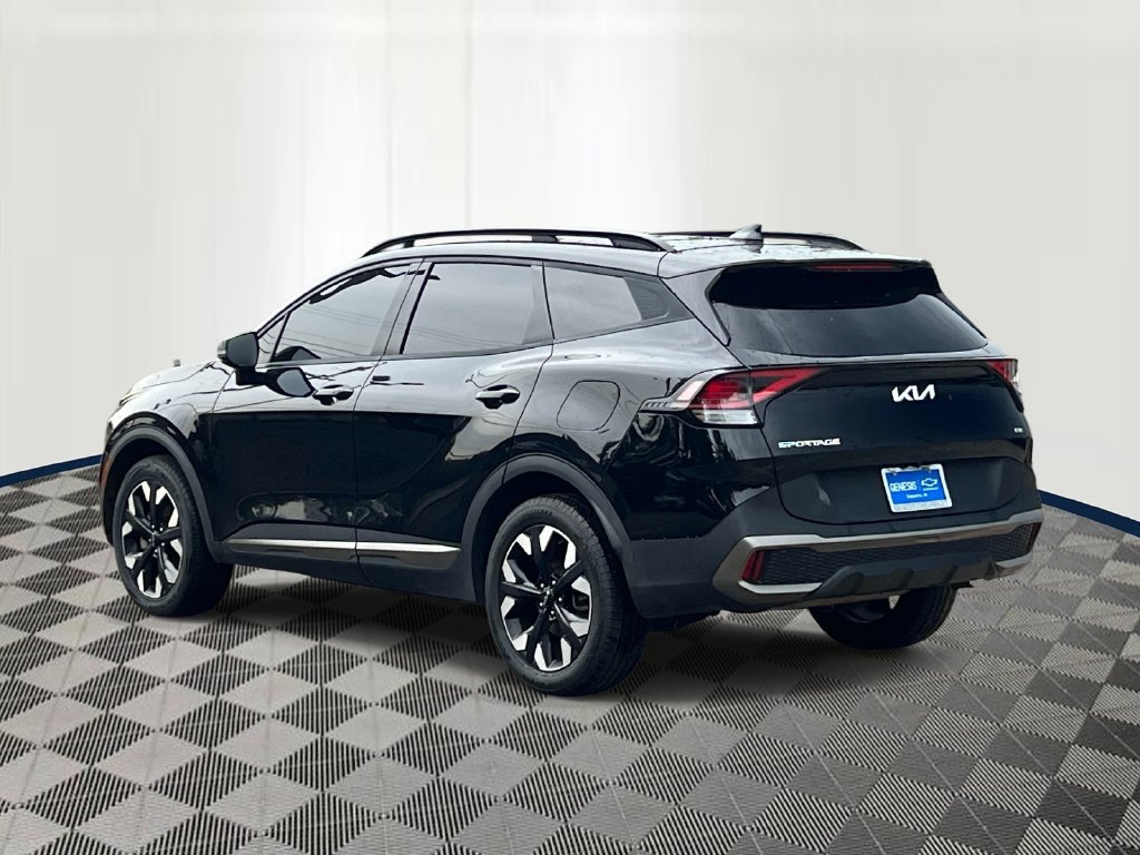 Used 2023 Kia Sportage X-Line w/ X-Line Premium Package AWD/4WD image 3