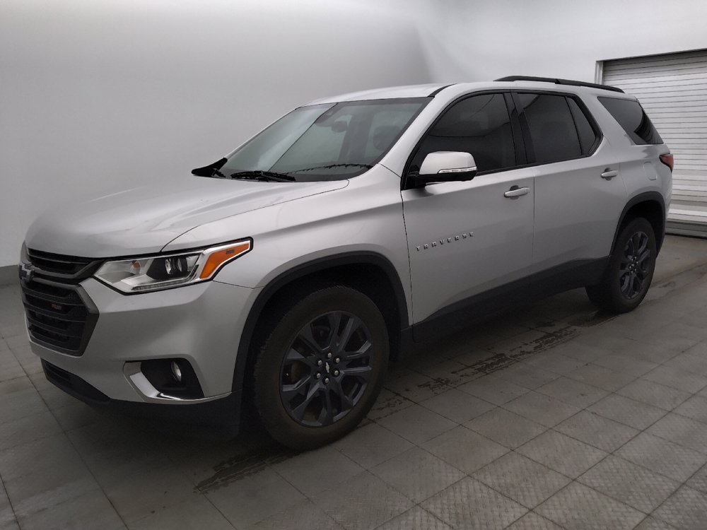 Used 2020 Chevrolet Traverse RS FWD image 2