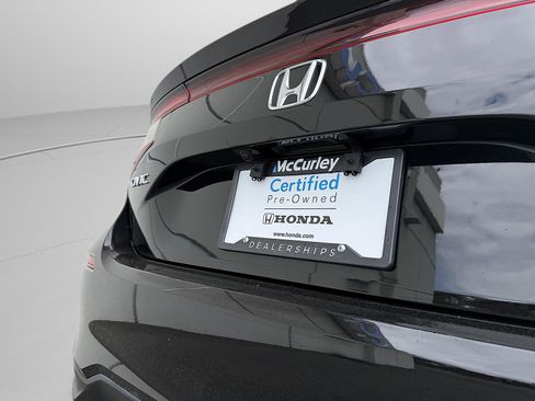 Certified 2024 Honda Civic EX-L image 5