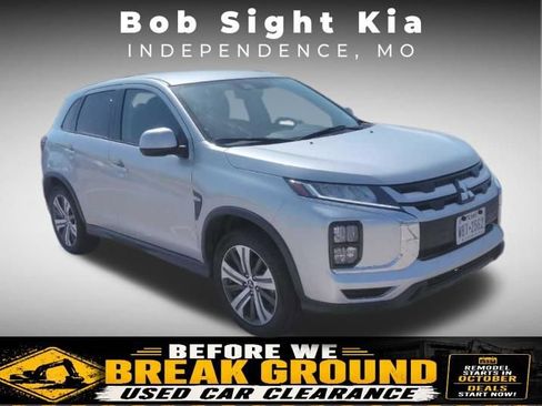 Used 2025 Mitsubishi Outlander Sport ES AWD/4WD image 4