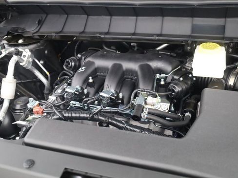 New 2026 Nissan Pathfinder SL image 25