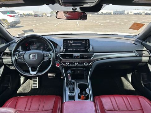 Used 2019 Honda Accord Sport image 19