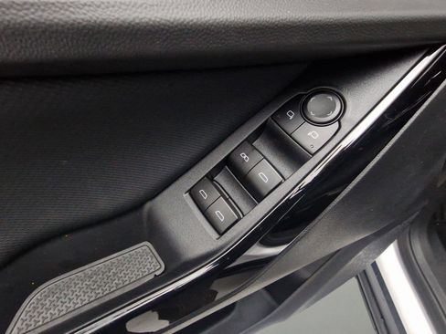 New 2026 Chevrolet Equinox LT w/ Safety and Technology Package image 13