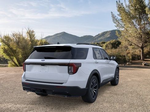 New 2026 Ford Explorer ST-Line w/ Premium Package RWD image 8