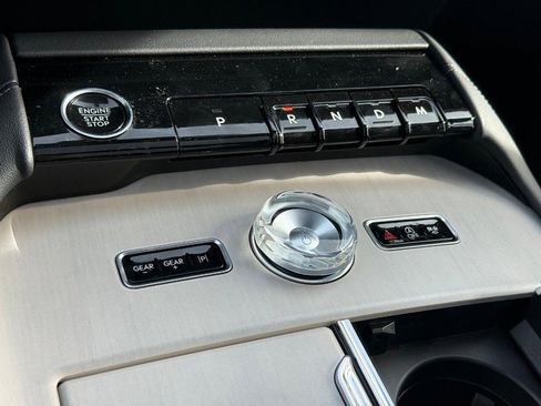 New 2025 Lincoln Navigator Reserve w/ Jet Appearance Package image 16