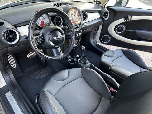 Used 2013 MINI Cooper S FWD image 2
