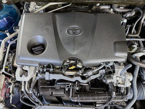 Used 2022 Toyota Camry SE image 38