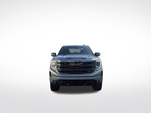 Used 2023 GMC Sierra 1500 AT4 AWD/4WD image 8