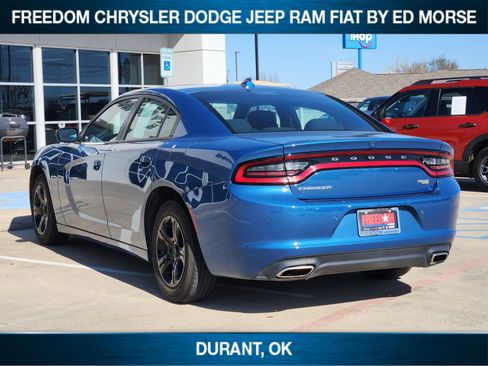 Used 2023 Dodge Charger SXT image 5