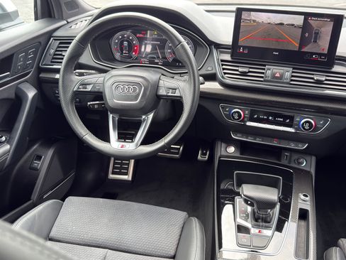 Used 2023 Audi SQ5 Premium Plus w/ Premium Plus Package AWD/4WD image 23