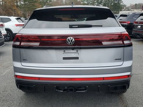 New 2026 Volkswagen Atlas Cross Sport SEL R-Line image 5